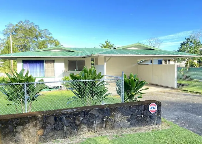 The Hilo Homebase - Charming 3 Bedroom Hilo Home, With Ac!